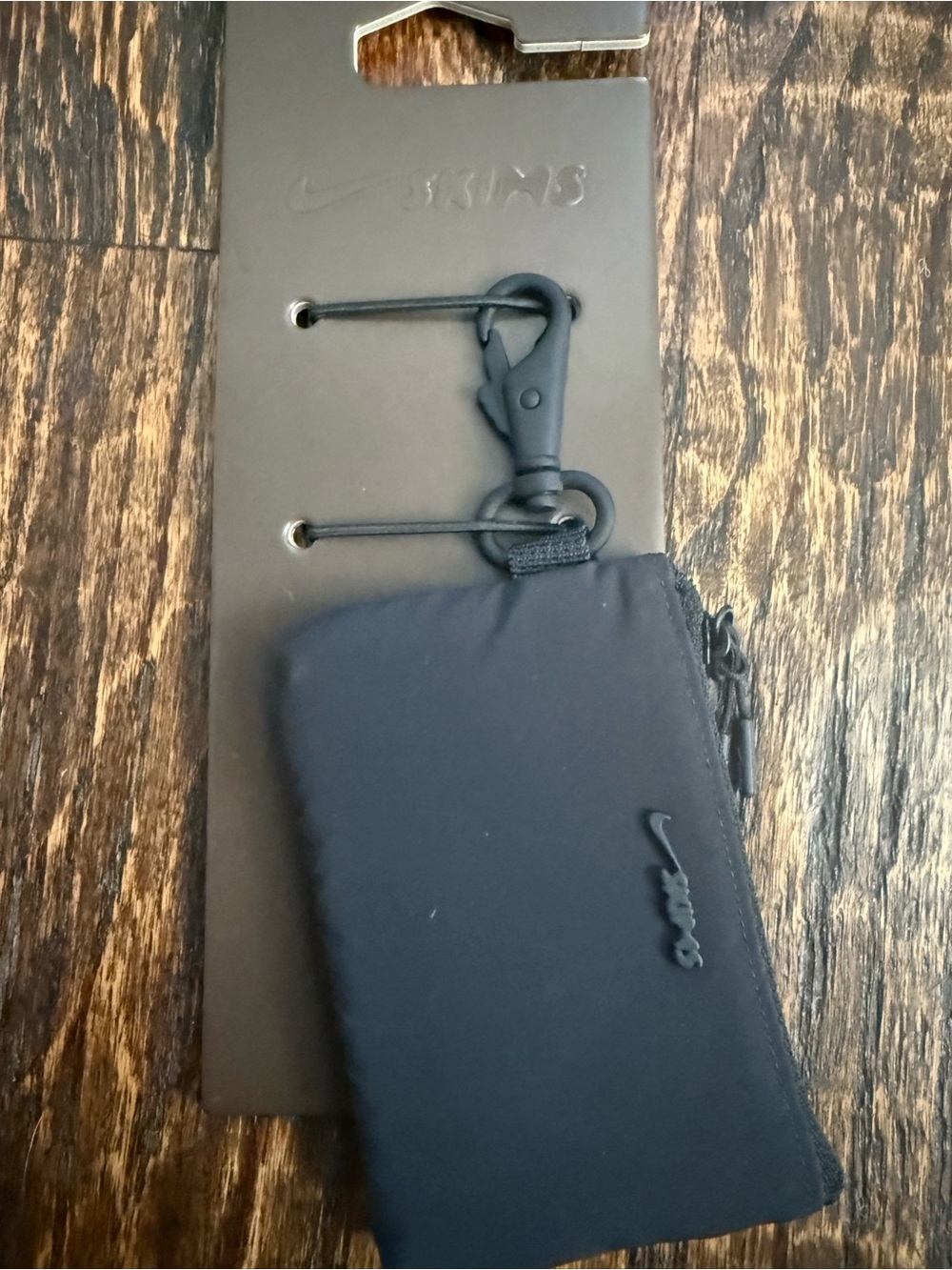 SKIMS Black Clip-On Zip Pouch for Phone & Accessories